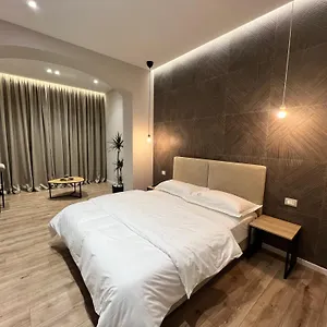 https://d-rooms.hotels-in-tirana.com